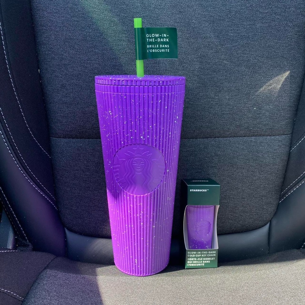 starbucks halloween tumbler and keychain